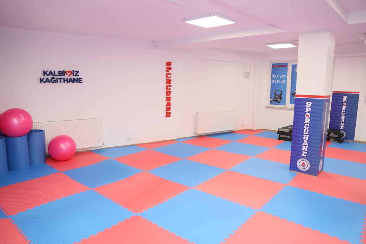 Hürriyet Mahallesi Hasan Cevahir Spor Merkezi 