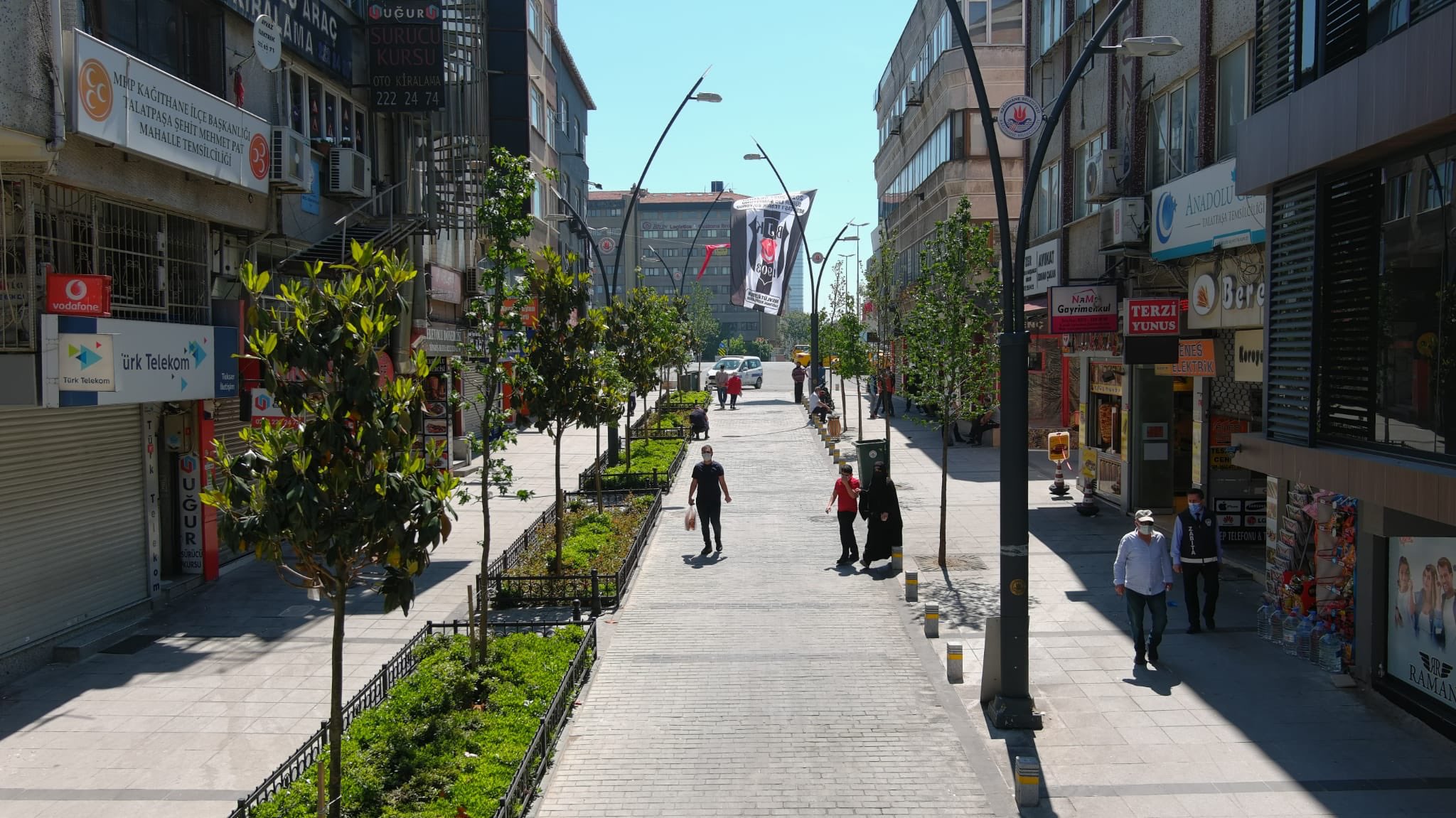 Aslangazi Caddesi
